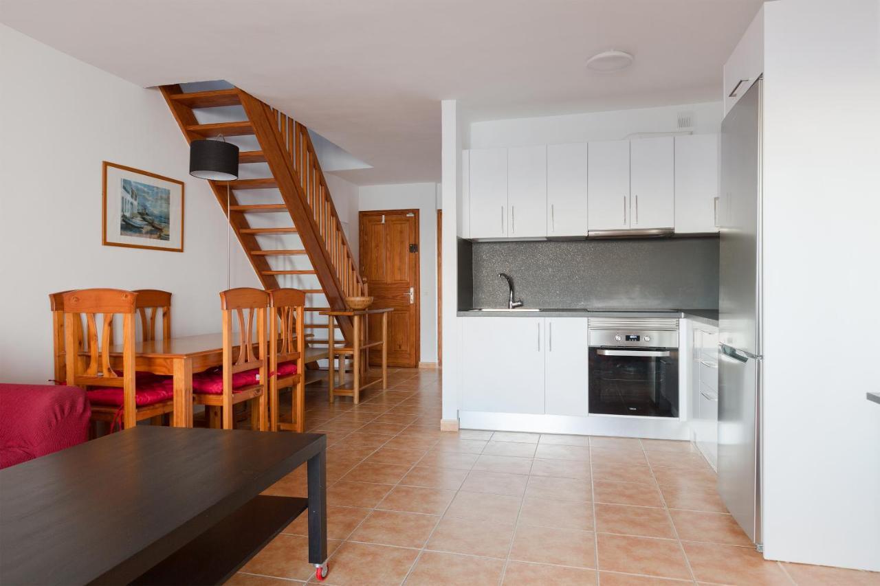 Daruma Apartments 2-Bedroom Duplex With Sea Views コスタ・テギセ エクステリア 写真